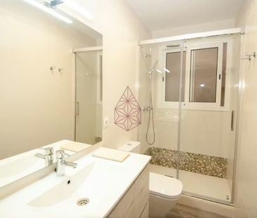 Carrer Mas, L'Hospitalet de Llobregat, Catalonia 08904 - Photo 2