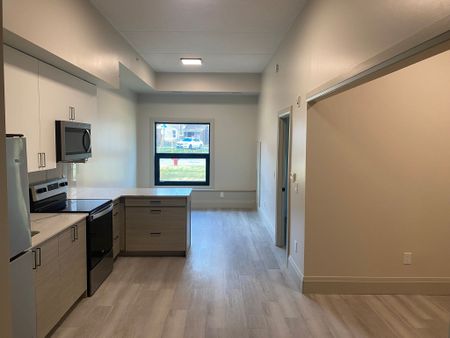 For Lease - 75 Barrie Road Unit# 106, Orillia, Ontario - Photo 5