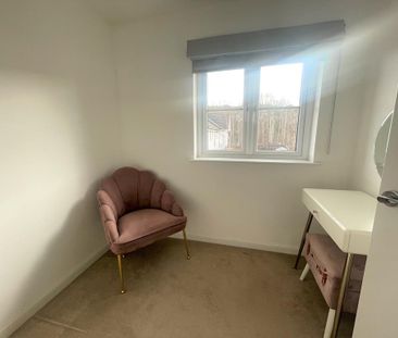 3 bedroom semi-detached house to rent - Photo 6