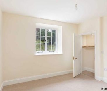 1 bedroom property to rent in Badminton - Photo 1