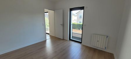 Location Appartement 2 pièces 43m² ISSY LES MOULINEAUX 92130 - Photo 5