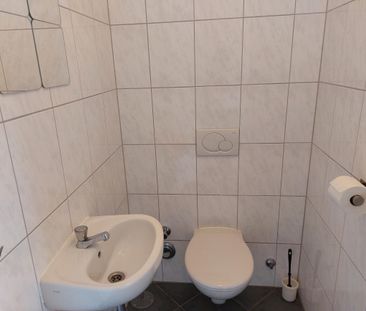 **AB SOFORT** Exklusive 3-Zimmer Dachgeschoss-Wohnung mit 2 Terrass... - Photo 4