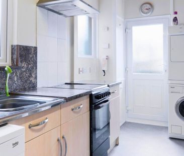 5 bedroom house share to rent - Photo 4