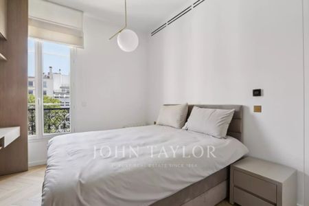 Appartement à louer Paris 8Ème - Champs-Élysées, Paris Rive Droite, France12 000 EUR / Mois - Photo 5