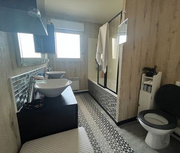 Maison à louer Saint Marc 4 pièce(s) 84.7 m2 - Photo 5