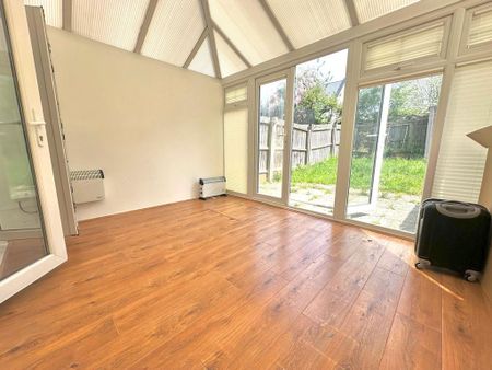 4 bedroom terraced house to rent - Photo 2