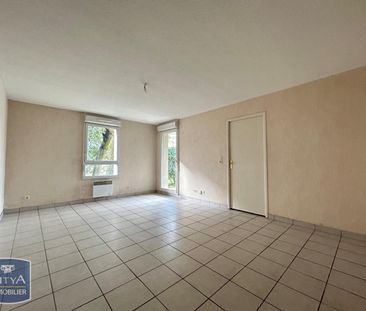 Location Appartement 3 pièces 61m² LA GORGUE 59253 - Photo 1