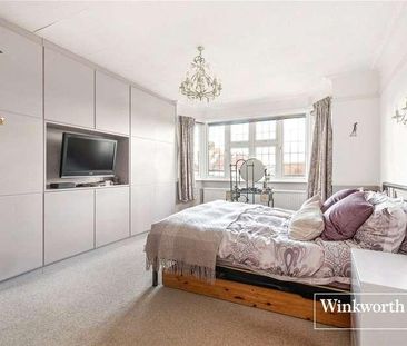 Friars Avenue, Whetstone, London, N20 - Photo 2