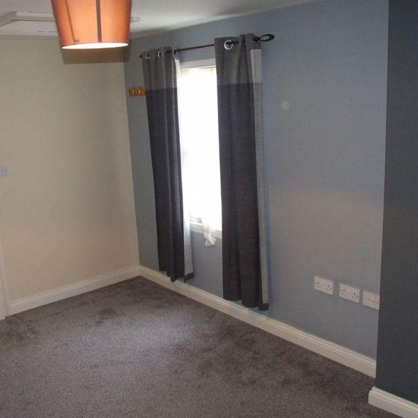 2 bedroom semi-detached house to rent - Photo 1