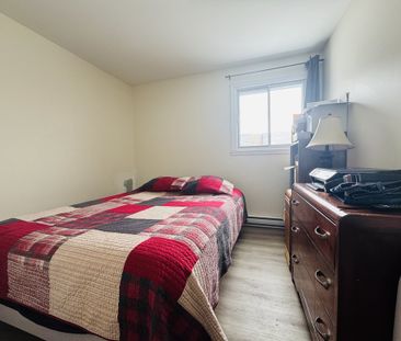 Cession De Bail — Grand 4 ½ Lumineux - Photo 2