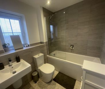 3 bed end-of-terrace to let in Wakefield - Photo 6