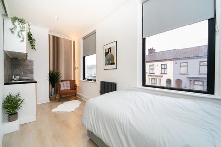 Room in a Shared House, Newark Street, L4 - Photo 4