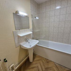 Location Appartement 2 pièces 37m² HAUBOURDIN 59320 - Photo 3