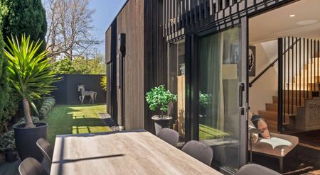 Merivale Home for Rent - Photo 2