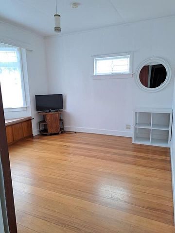Home in Onehunga - Photo 3