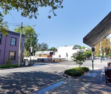 One Bedroom Apartment in the Heart Of Woolloomooloo - Photo 5