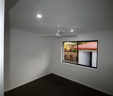 Spacious Family Duplex in a Convenient Ashmore Location - Photo 5