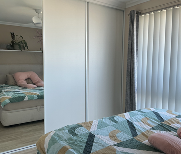 4 Pender Lane, Eglinton, WA - Photo 3