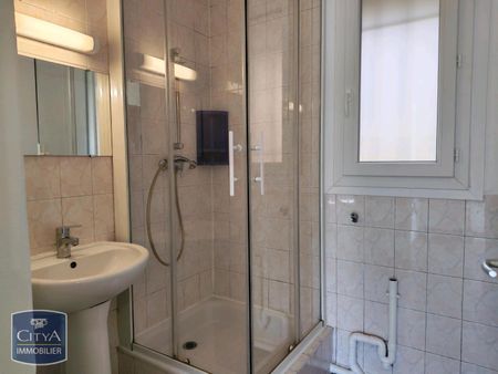 Location Appartement 3 pièces 55m² ST EGREVE 38120 - Photo 3