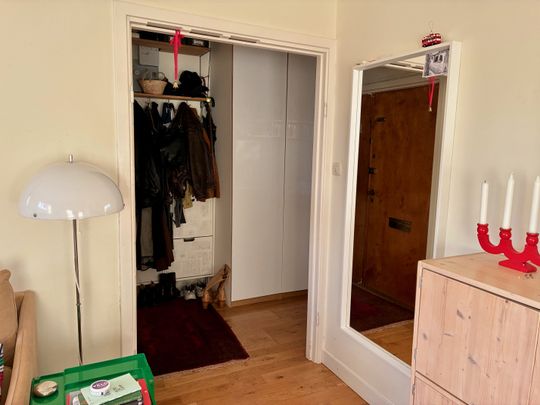 Valborgsmässovägen, Hägersten - Photo 1