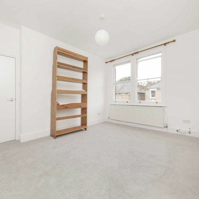 Lancaster Road, Finsbury Park, N4 - Photo 1