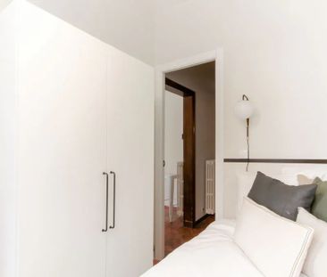 Carrer de Ganduxer, Barcelona, Catalonia 08021 - Photo 1