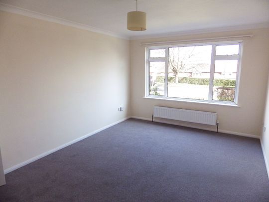 Townsend Road, Minehead, TA24 - Photo 1