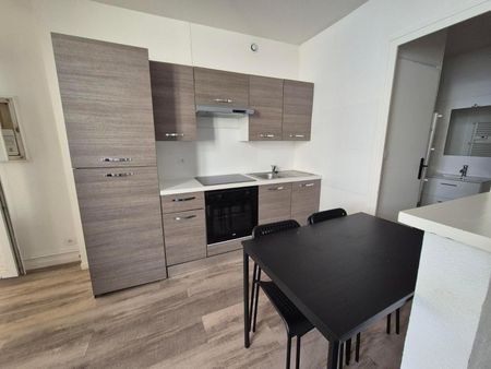 Location Appartement 1 pièce 29m² MACON 71000 - Photo 2