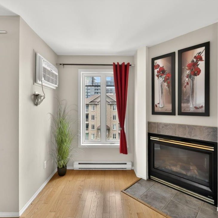 Appartement à louer - Laval (Chomedey) (Autres) - Photo 1