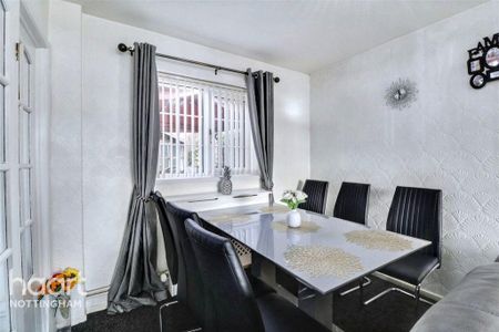3 bedroom terraced house to rent - Photo 3
