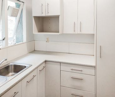 Kelburn Living - Photo 1