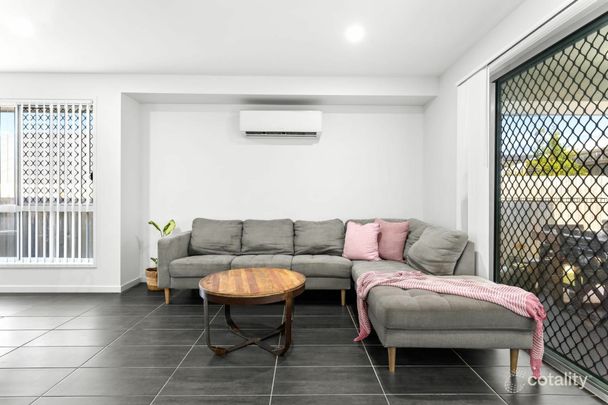 Modern Family Home! - Photo 1