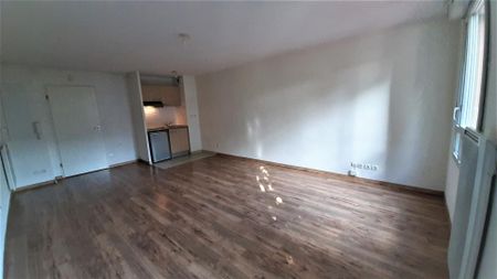 location Appartement T1 DE 31.8m² À TOULOUSE - Photo 3