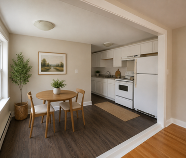 1 bedroom updated flats in central Dartmouth location - Photo 1