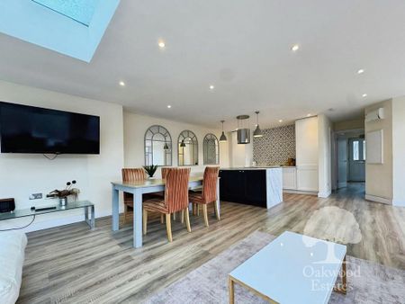 4 bedroom bungalow to rent - Photo 3