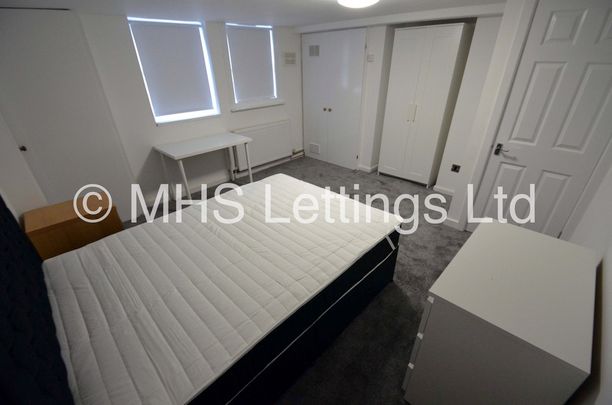 8 Headingley Mount, Leeds, LS6 3EL - Photo 1