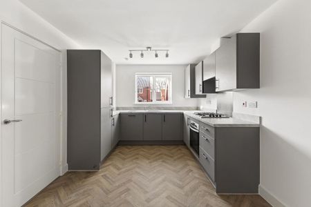 3 bedroom semi-detached house to rent - Photo 3