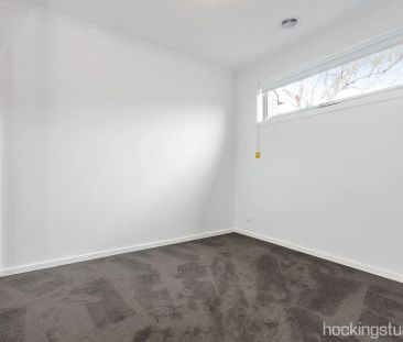Modern Comfort in the Heart of Hoppers Crossing - Photo 3