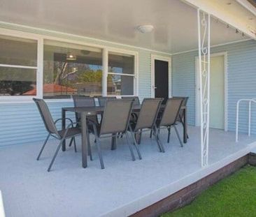 Ettalong Beach - Photo 1