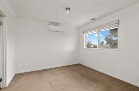 Point Cook - Photo 5