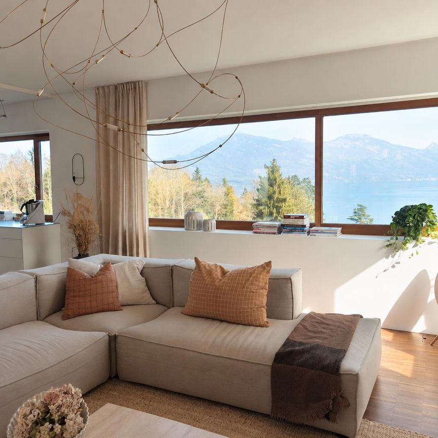 Moderne Architektenvilla mit atemberaubender Aussicht - Photo 1