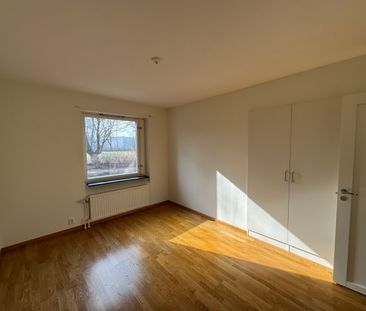 Norra Sjöbogatan 32 – 2 rok (1002) - Photo 2