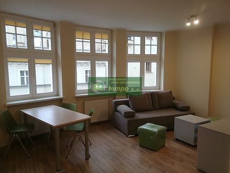 Wałbrzych, Śródmieście - Rynek - 2 200,00 zł - Photo 3