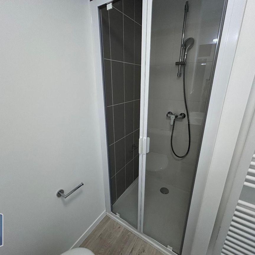 Location Appartement 1 pièce 18m² LA ROCHELLE 17000 - Photo 1