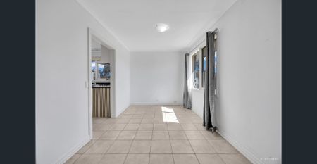 Exquisite Home for Rent - Photo 4