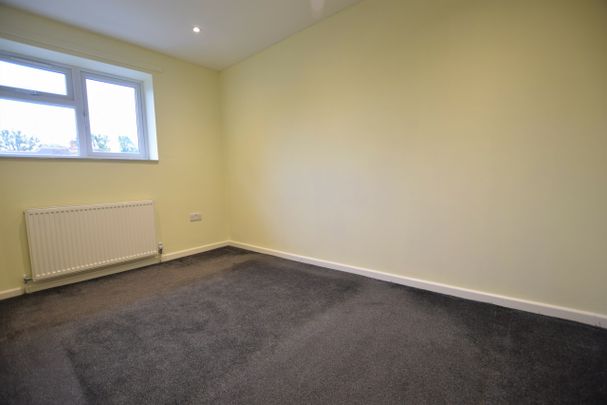 Frimley High Street, Frimley, GU16 - Photo 1