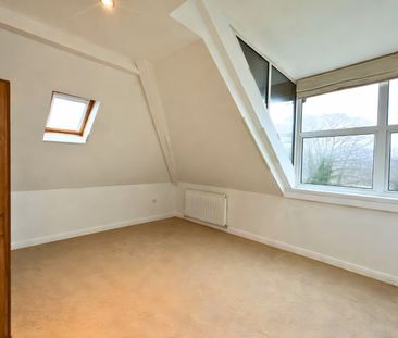 1 Bed Flat, Summerfield, LS18 - Photo 2