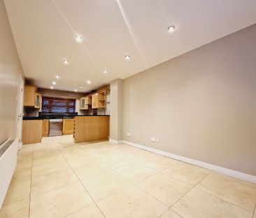 12 Cherry Tree Court, Dungannon BT71 6PN - Photo 6