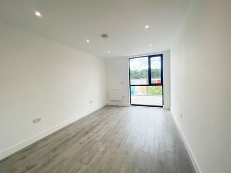 1 bedroom apartment to rent - Photo 2