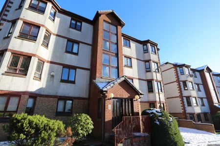 2 bedroom flat to rent - Photo 3